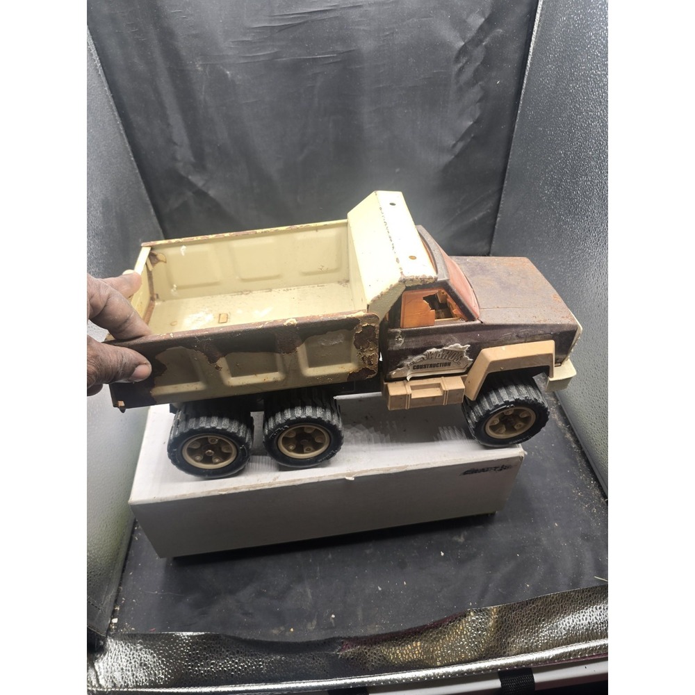 vintage tonka trucks metal